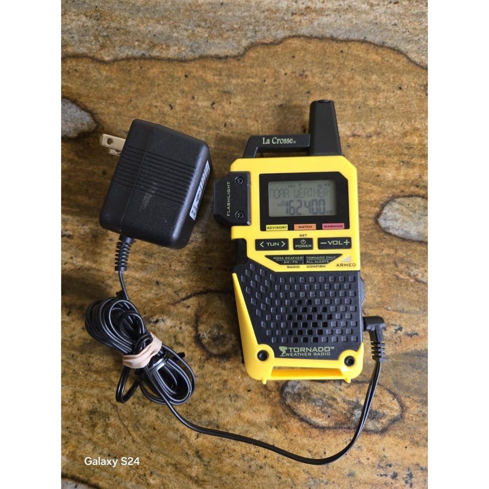 La Crosse Technology S83301 NOAA Emergency Weather Radio